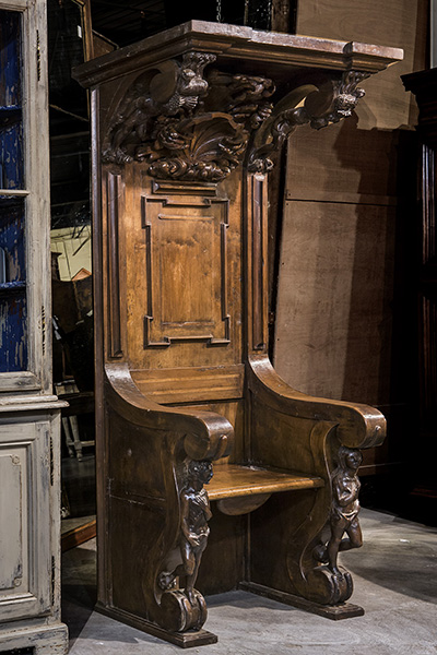 Italian Hall Chair